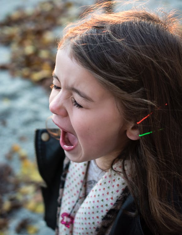 Comment gérer le non chez l'enfant : comprendre la phase d'opposition